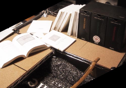 manuals.jpg (36671 ???)